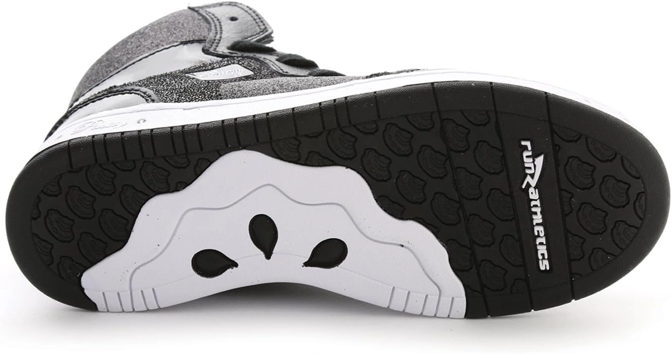Glamour-Funkel-High-Tops: Tanzschuhe für junge Stars – Tanzen, glänzen, begeistern!